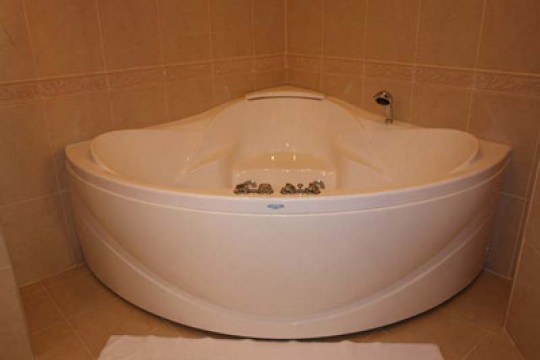 Люкс с гидромассажной ванной
